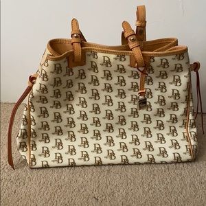 Dooney & Bourke Bag